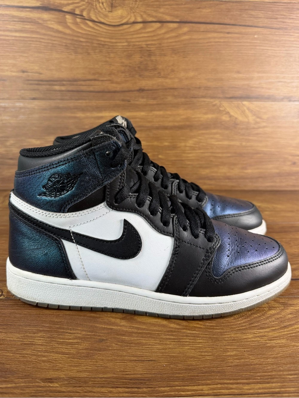 Air Jordan 1 Retro High OG 'All Star Chameleon' Sneakers Women’s Size 7 (5.5Y)